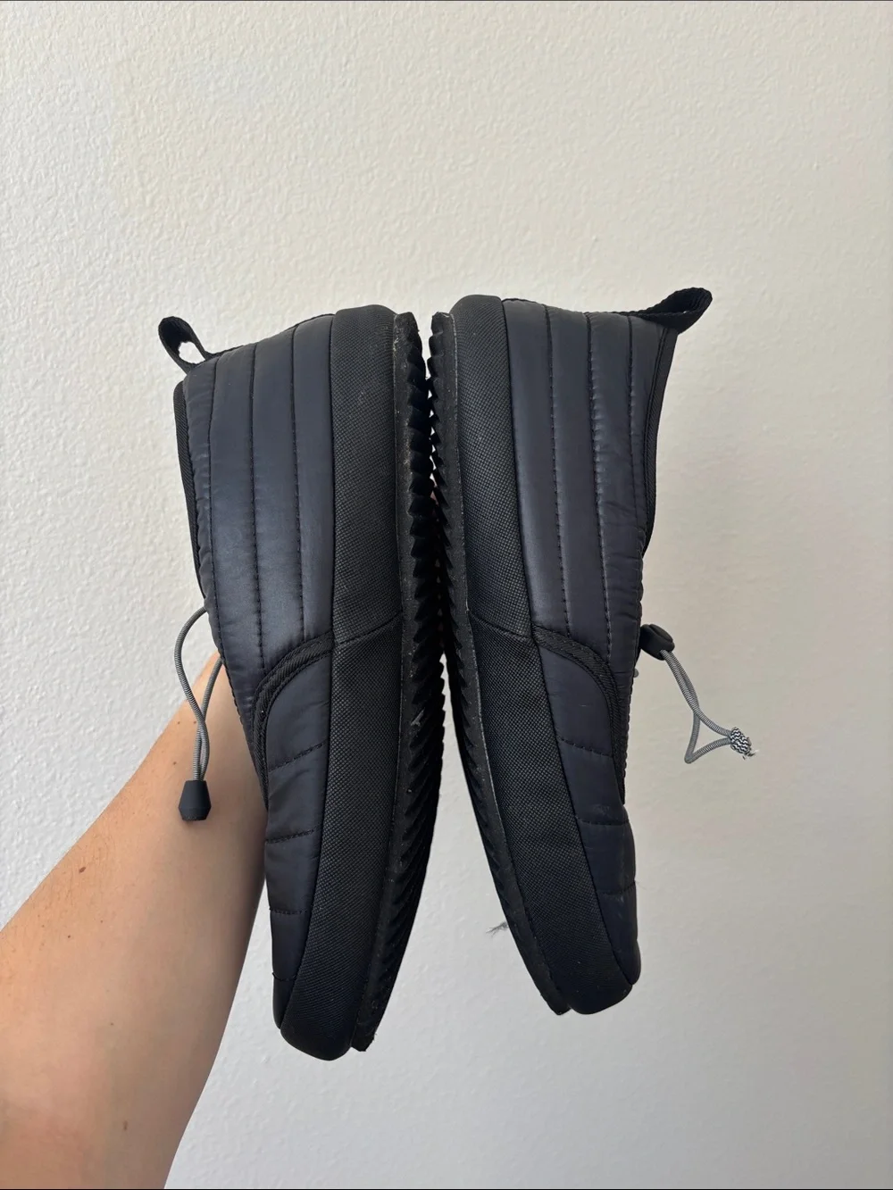 Holden puffy slipper